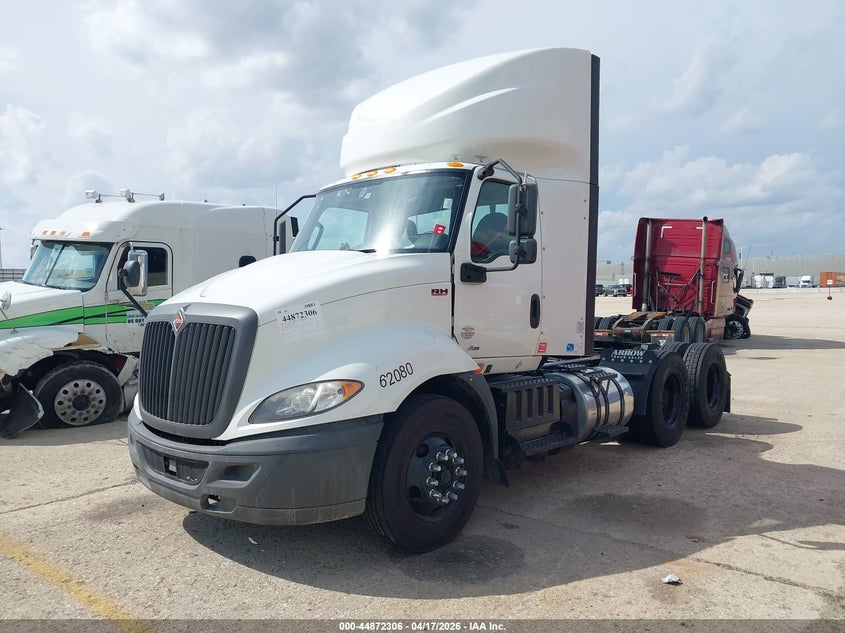 3HSDWTZRXLN806451 2020 International Rh photo 1