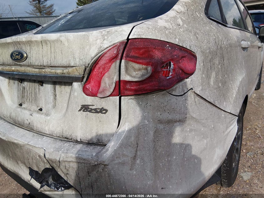 2011 Ford Fiesta Sel VIN: 3FADP4CJ4BM134721 Lot: 44872366