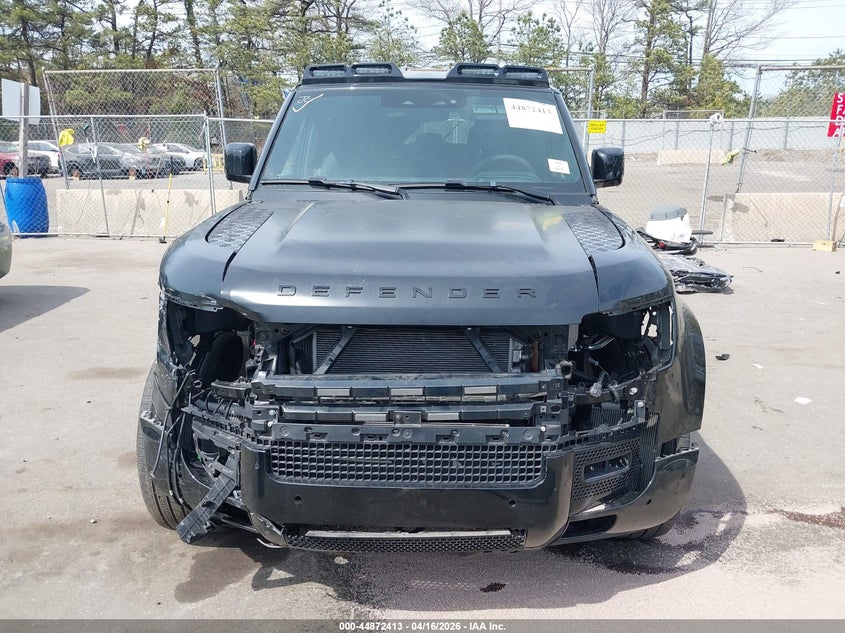 2023 Land Rover Defender 110 Carpathian Edition/110 V8 VIN: SALEWEEEXP2239665 Lot: 44872413