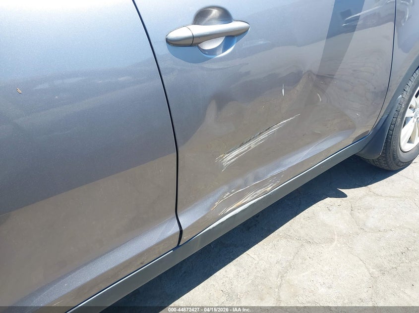 2011 Kia Sportage Lx VIN: KNDPBCA28B7013065 Lot: 44872427