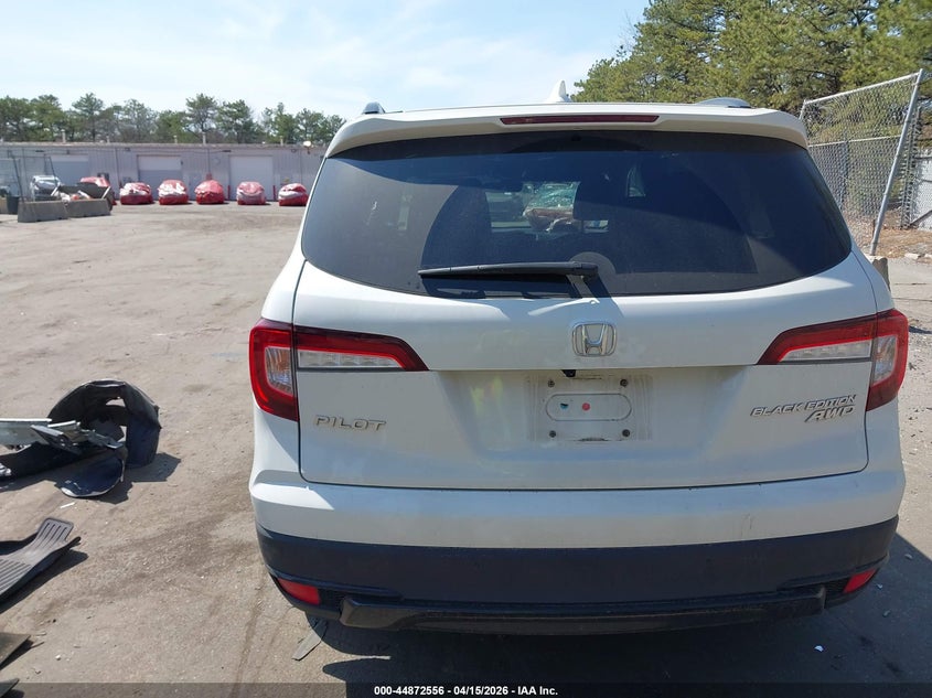 2022 Honda Pilot Awd Black Edition VIN: 5FNYF6H76NB038573 Lot: 44872556