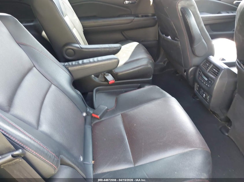 2022 Honda Pilot Awd Black Edition VIN: 5FNYF6H76NB038573 Lot: 44872556