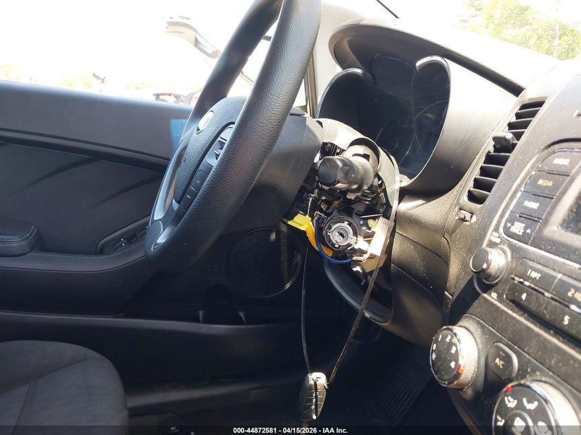 2016 Kia Forte Lx VIN: KNAFK4A69G5586822 Lot: 44872581