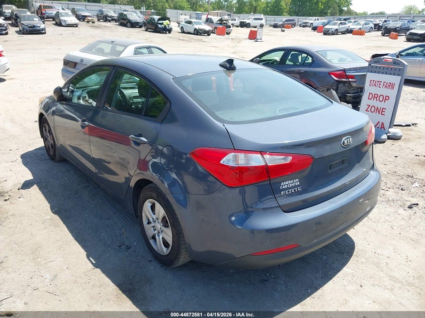 2016 Kia Forte 1.8 Lx grey Lot 111044872581 Vin KNAFK4A69G5586822
