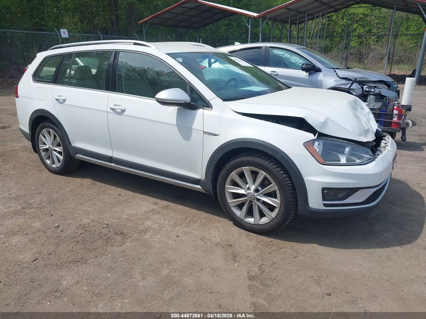 3VWM17AU5HM526946 VOLKSWAGEN GOLF ALLTRACK Photo 1
