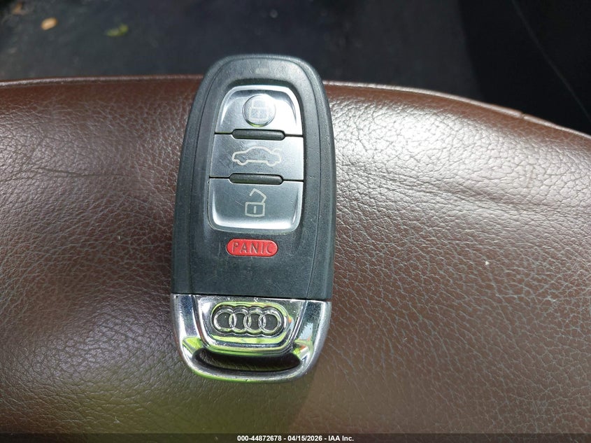 2013 Audi A4 2.0T Premium VIN: WAUBFAFL4DN048427 Lot: 44872678