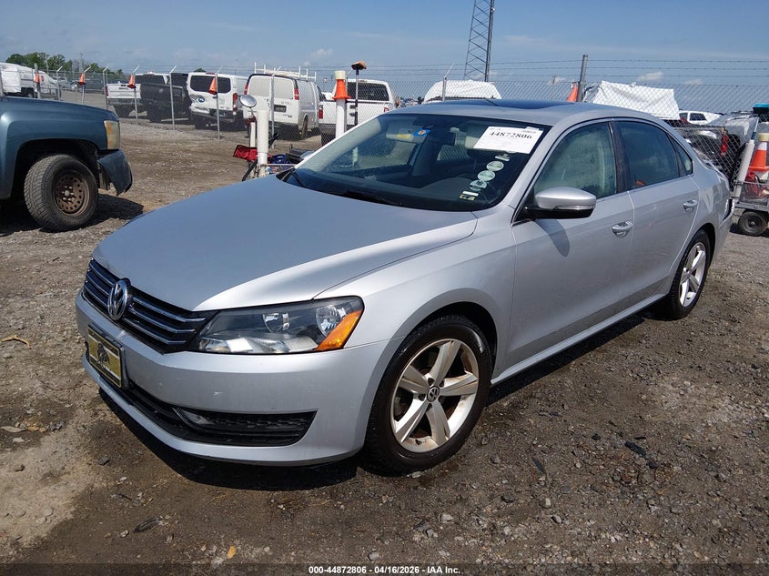 2013 Volkswagen Passat 2.5L Se