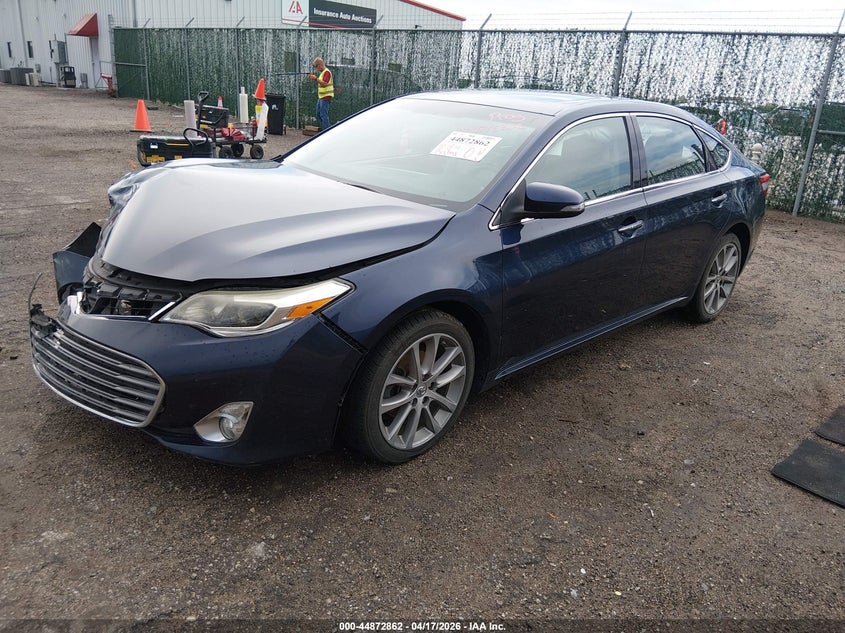 2014 TOYOTA AVALON auction photo 2