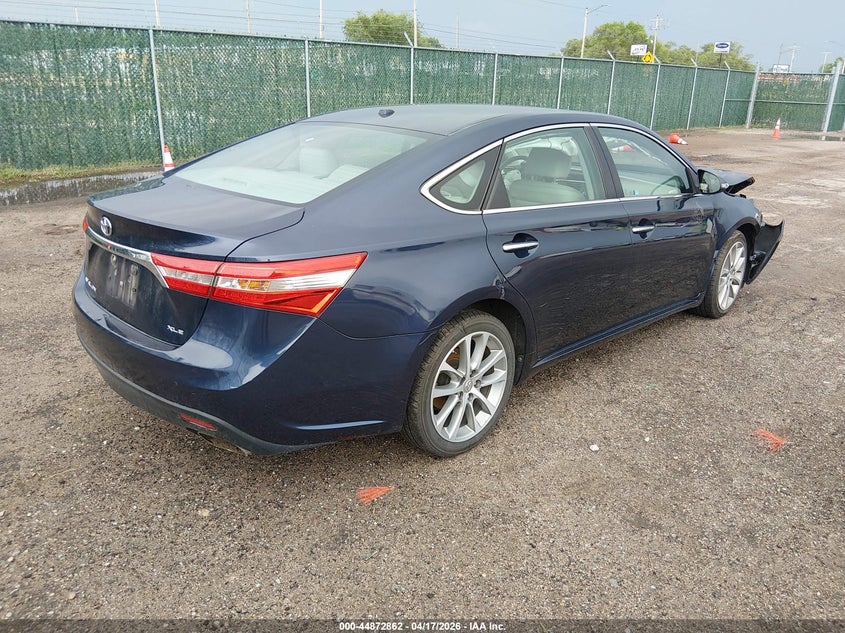 2014 TOYOTA AVALON auction photo 4