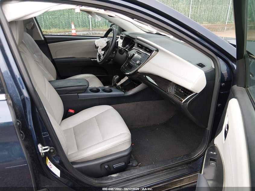 2014 TOYOTA AVALON auction photo 5