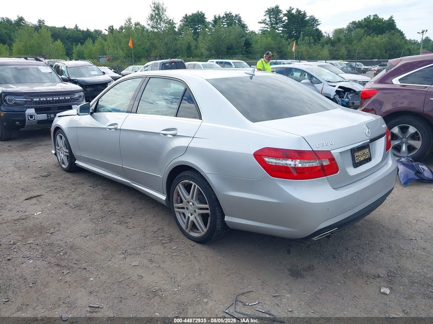 Vin: wddhf8hb6aa177367, lot: 45370266, mercedes-benz e 350 4matic 20103