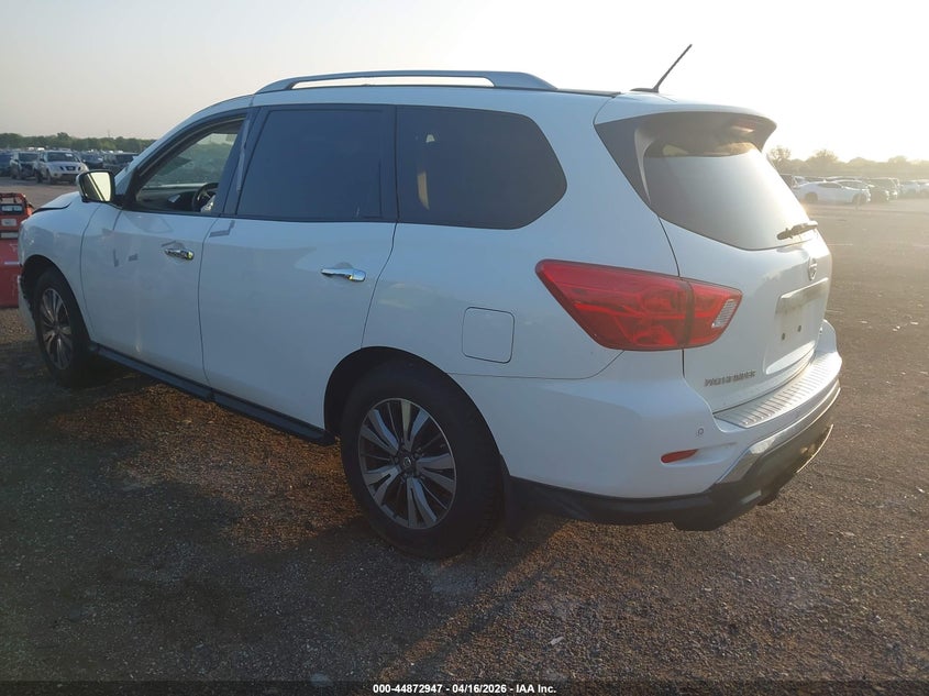 2017 Nissan Pathfinder Sl