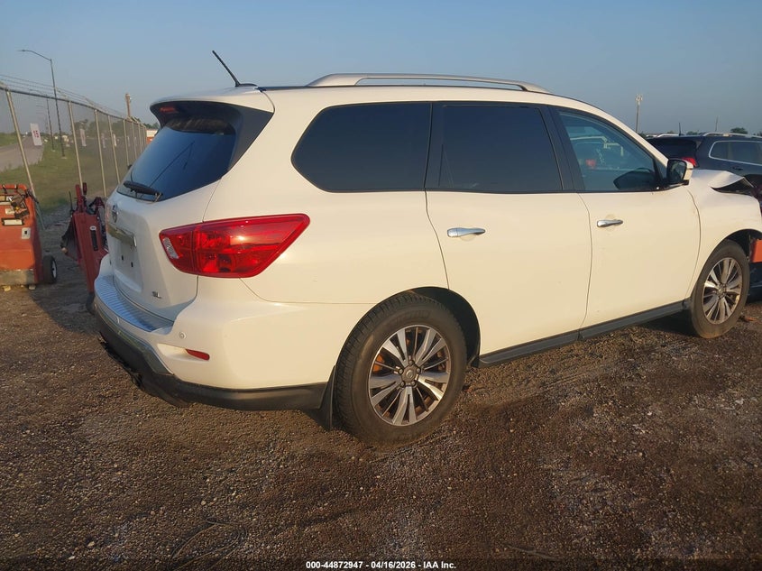 2017 Nissan Pathfinder Sl