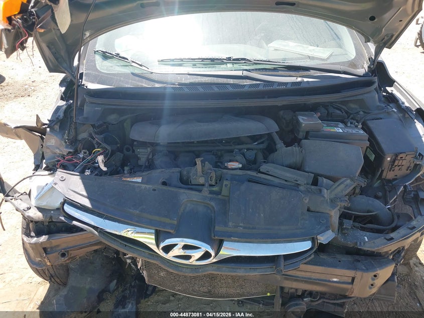 2013 Hyundai Elantra Gls/Limited VIN: 5NPDH4AE2DH185298 Lot: 44873081