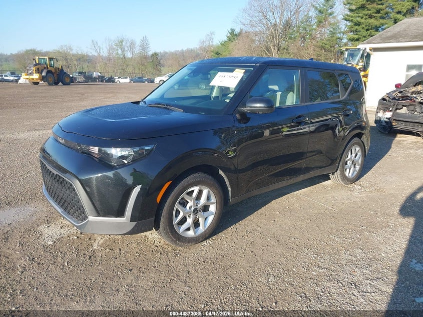 2023 Kia Soul Lx