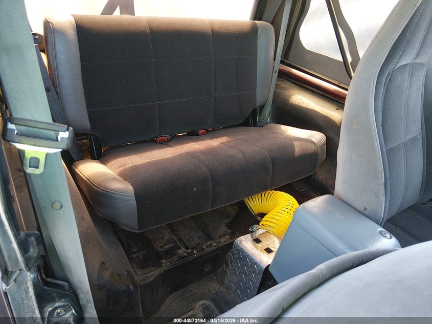 1997 Jeep Wrangler Sahara VIN: 1J4FY49S0VP470052 Lot: 44873164