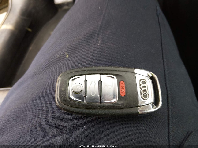 2013 Audi A4 2.0T Premium VIN: WAUAFAFL7DN031259 Lot: 44873179