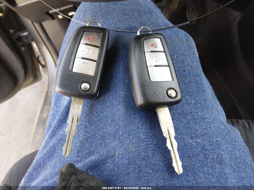 2017 Nissan Rogue S VIN: JN8AT2MT2HW388129 Lot: 44873191