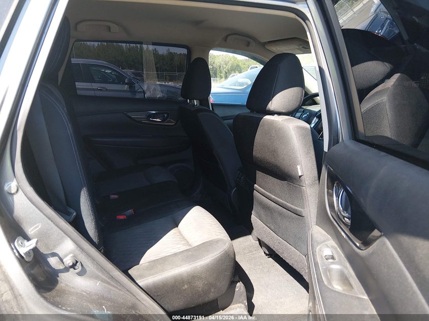 2017 Nissan Rogue S VIN: JN8AT2MT2HW388129 Lot: 44873191