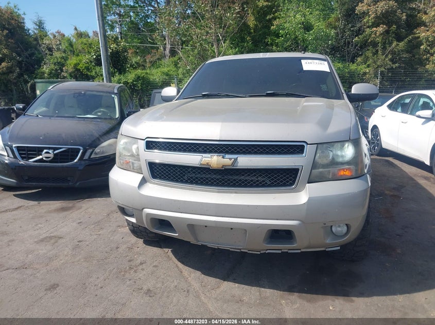 2007 Chevrolet Suburban 1500 Lt VIN: 1GNFC16JX7J213511 Lot: 44873203
