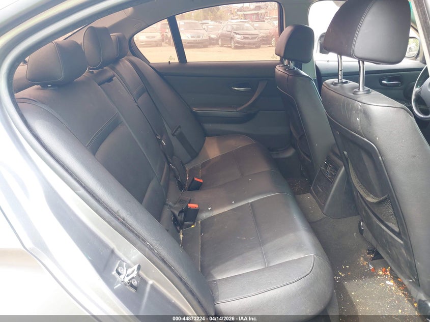 2009 BMW 328I VIN: WBAPH57579NL77640 Lot: 44873224