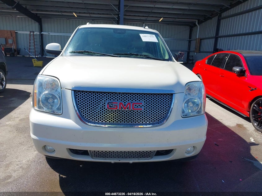 2014 Gmc Yukon 6.2 Xl 1500 Denali white Lot 111044873226 Vin 1GKS2MEF6ER171074