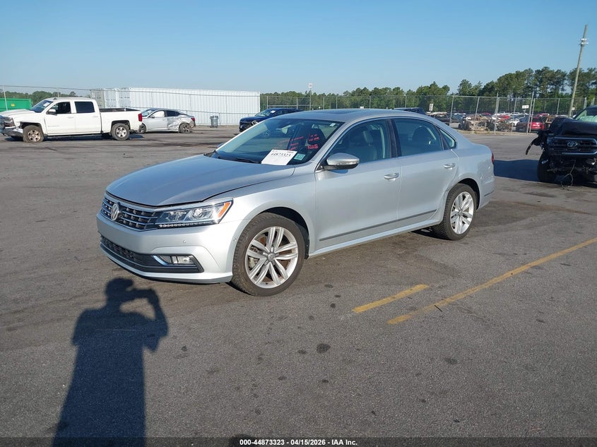 2017 Volkswagen Passat 1.8T Sel Premium