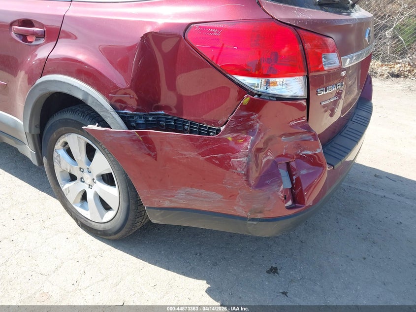 2011 Subaru Outback 2.5I Premium VIN: 4S4BRBCC6B3435358 Lot: 44873363