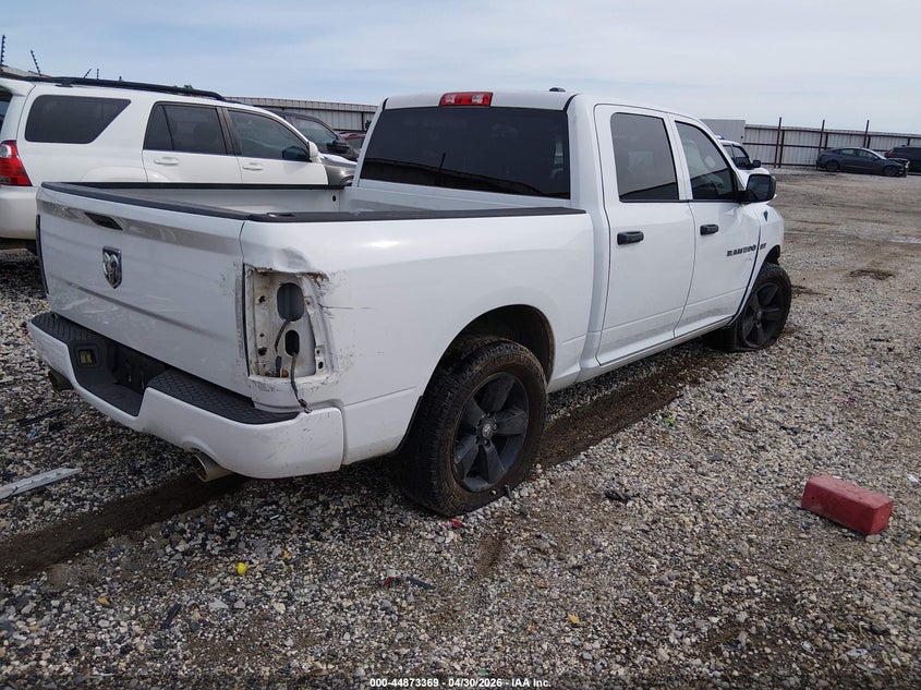 1C6RD6KT7CS246212 2012 Ram 1500 5.7 Ram St white