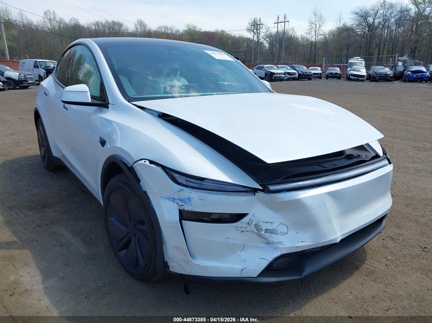 2026 Tesla Model Y All-Wheel Drive/Long Range Launch Series/Premium All-Wheel Drive VIN: 7SAYGDEE2TA628187 Lot: 44873385