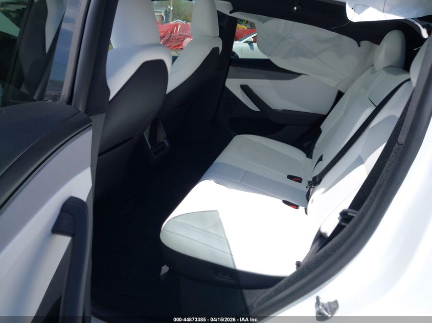 2026 Tesla Model Y All-Wheel Drive/Long Range Launch Series/Premium All-Wheel Drive VIN: 7SAYGDEE2TA628187 Lot: 44873385