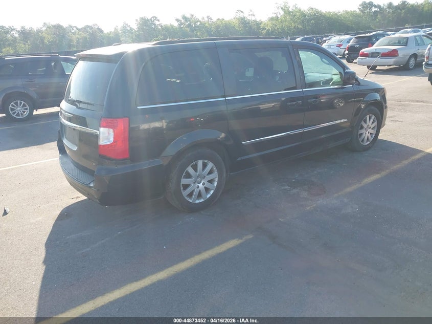 2014 Chrysler Town & Country Touring