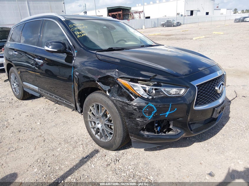 2019 INFINITI QX60 LUXE