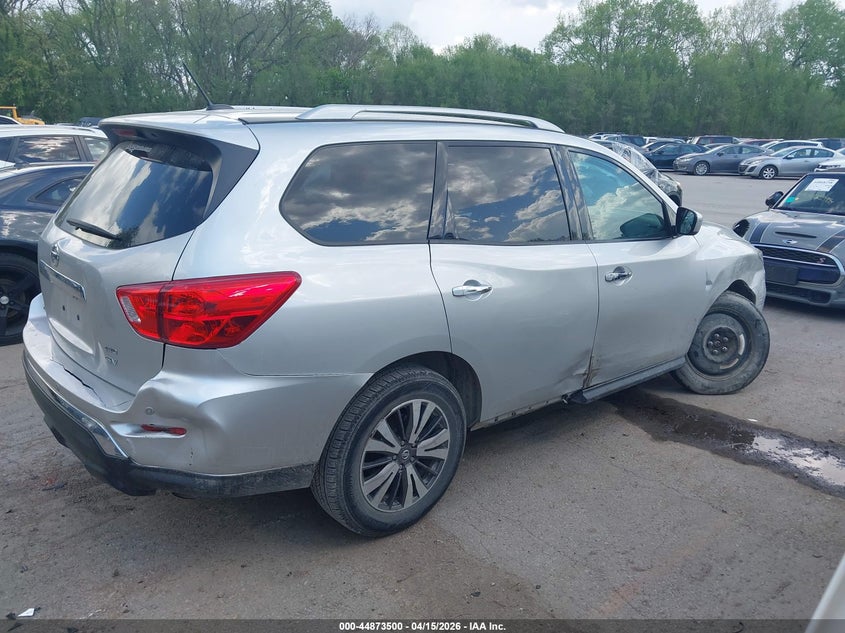 2017 Nissan Pathfinder Sv VIN: 5N1DR2MM8HC657117 Lot: 44873500