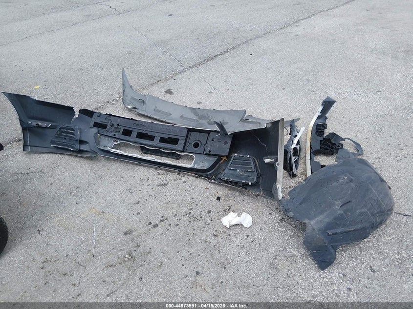 2014 Ford Mustang V6 Premium VIN: 1ZVBP8AM8E5281802 Lot: 44873591