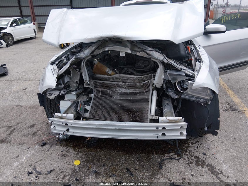 2014 Ford Mustang V6 Premium VIN: 1ZVBP8AM8E5281802 Lot: 44873591