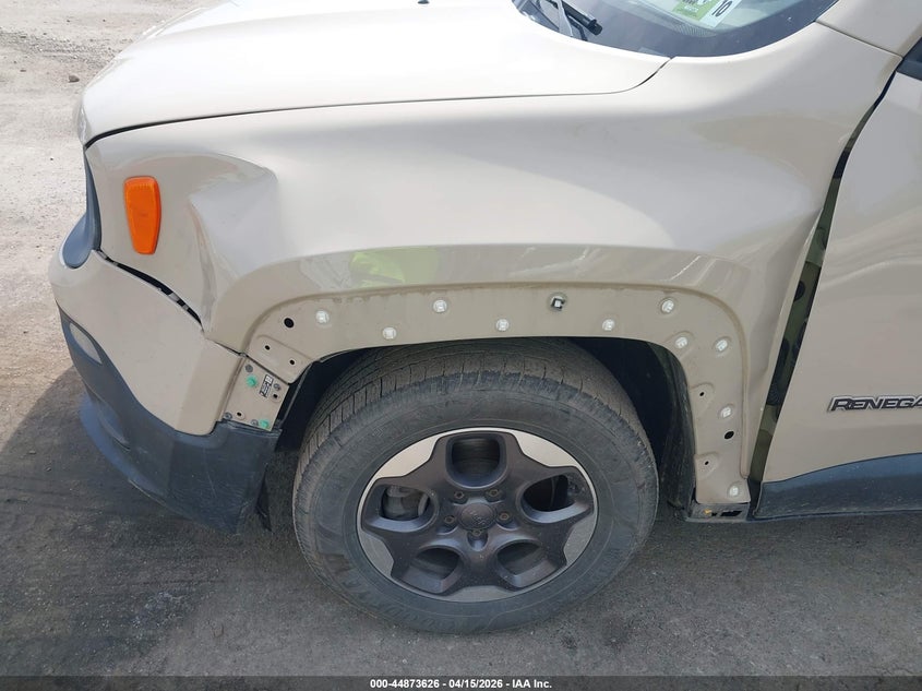 2015 Jeep Renegade Latitude VIN: ZACCJABH4FPC04435 Lot: 44873626