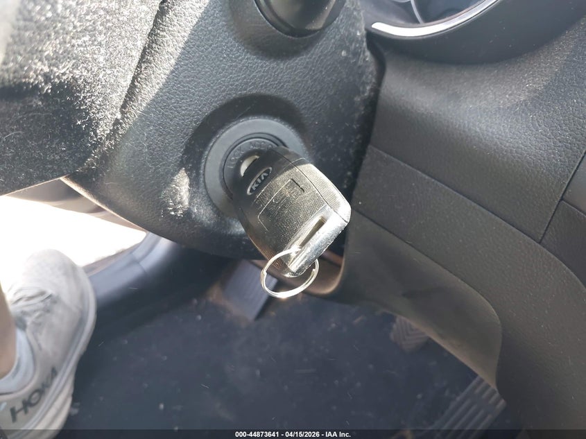 2017 Kia Forte Lx VIN: 3KPFK4A78HE048324 Lot: 44873641