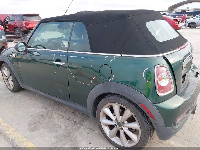 2013 Mini Convertible Cooper S VIN: WMWZP3C53DT705615 Lot: 44873645