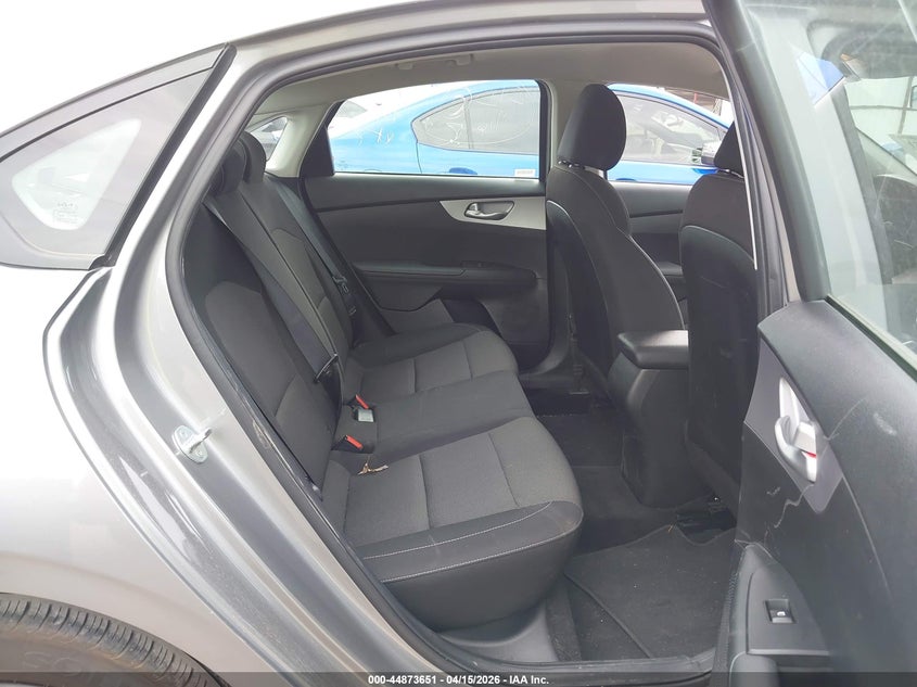 2024 Kia Forte Lxs VIN: 3KPF24AD2RE762585 Lot: 44873651