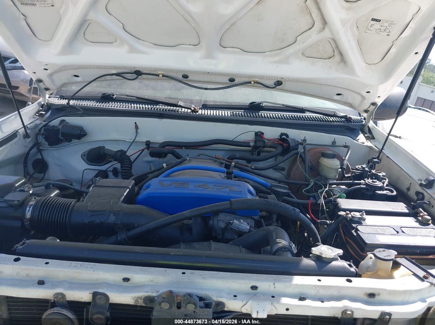 2000 Toyota Tundra Sr5 V8 VIN: 5TBBT4416YS048890 Lot: 44873673