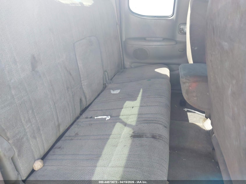 2000 Toyota Tundra Sr5 V8 VIN: 5TBBT4416YS048890 Lot: 44873673