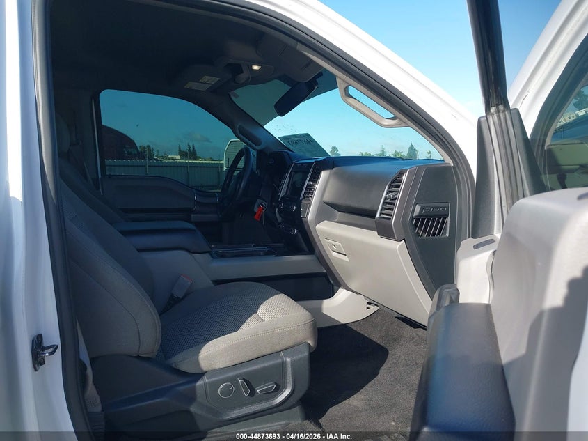 2018 Ford F-150 5.0 Xlt White Lot 111044873693 Vin 1FTEW1E59JKD38677