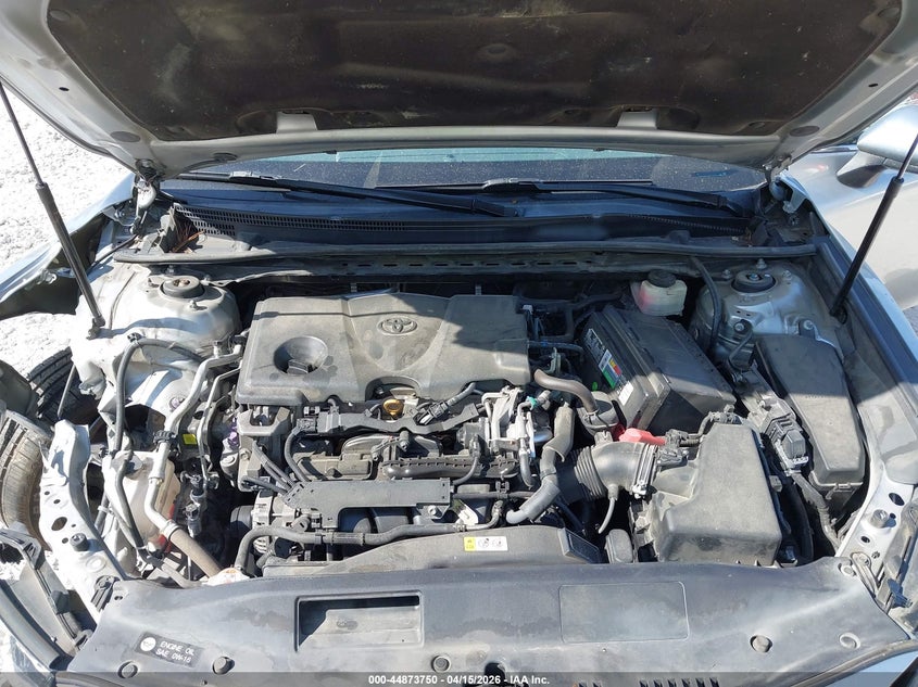 2018 Toyota Camry Le VIN: 4T1B11HKXJU571230 Lot: 44873750