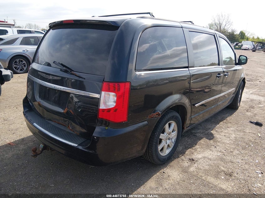 2012 Chrysler Town & Country Touring
