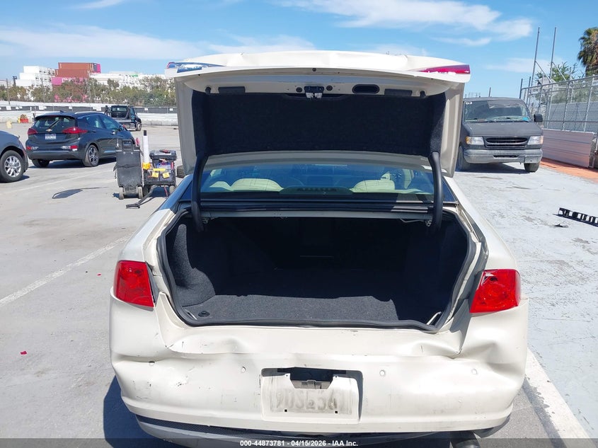 2011 Buick Lucerne Cxl VIN: 1G4HC5EM1BU144084 Lot: 44873781