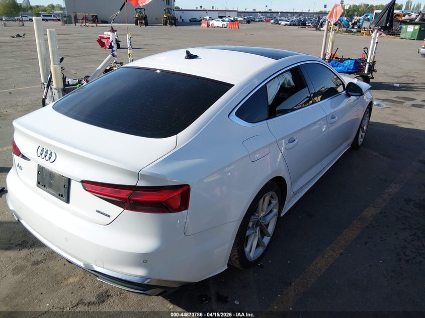 2024 Audi A5 2.0 Sportback Premium Plus 45 Tfsi Quattro S Tronic white Lot 111044873786 Vin WAUFACF59RA016309