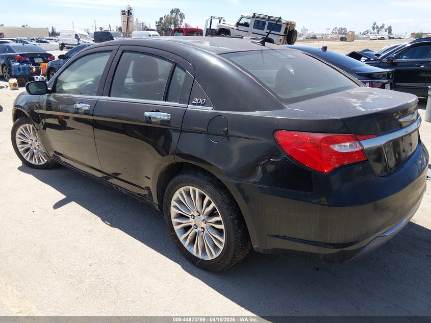 2012 Chrysler 200 Limited