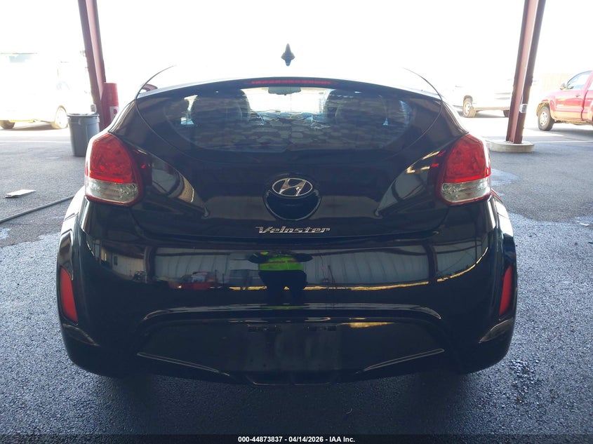 2012 Hyundai Veloster Base W/Gray VIN: KMHTC6AD6CU056560 Lot: 44873837