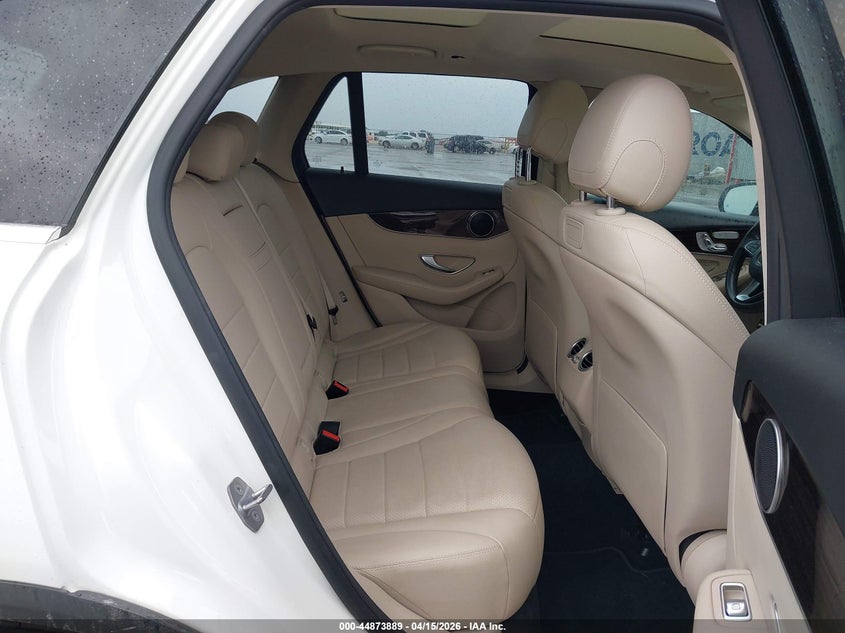 2018 Mercedes-Benz Glc 300 VIN: WDC0G4JB5JV111211 Lot: 44873889